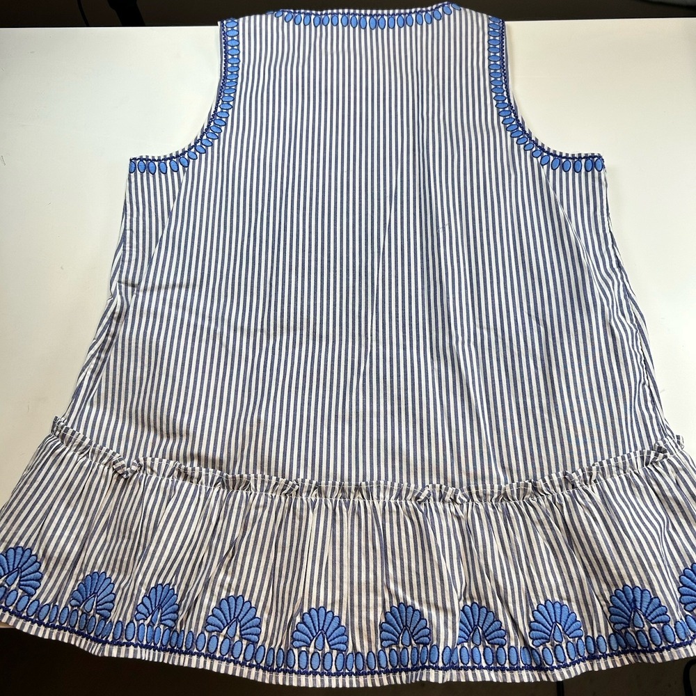 Vineyard Vines Sarah Striped Embroidered Swing Peplum Top S Blue White Lined‎ - Picture 3 of 9